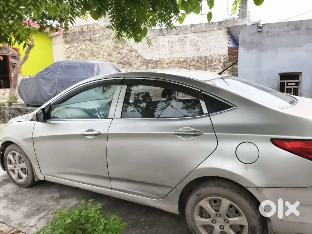 Hyundai Verna 2012 Petrol 88000 Km Driven