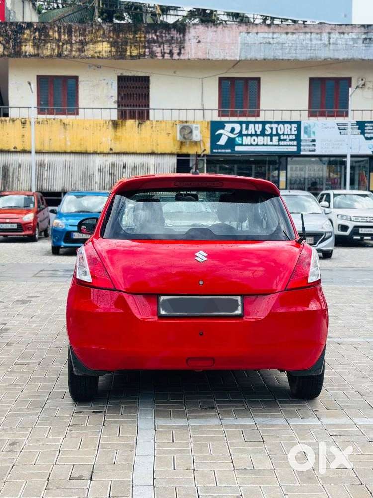 Maruti Suzuki Swift Lxi, 2016, Petrol