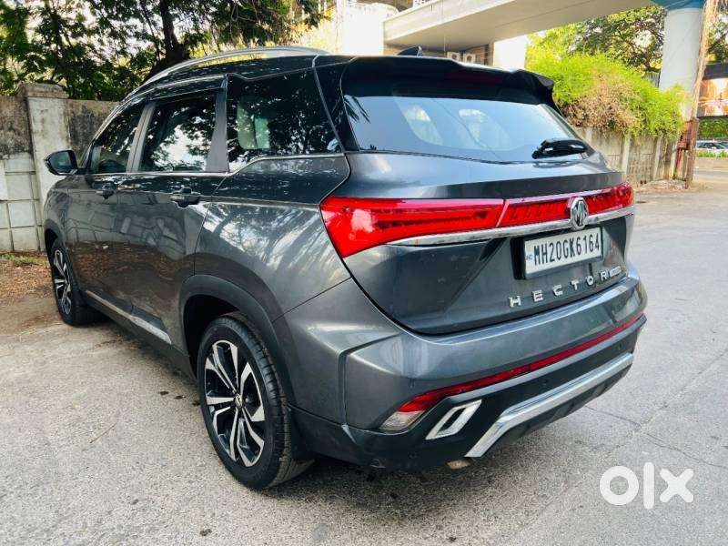 Mg Hector Plus Sharp Pro 1.5 Turbo Petrol Cvt 7 Str, 2023, Petrol