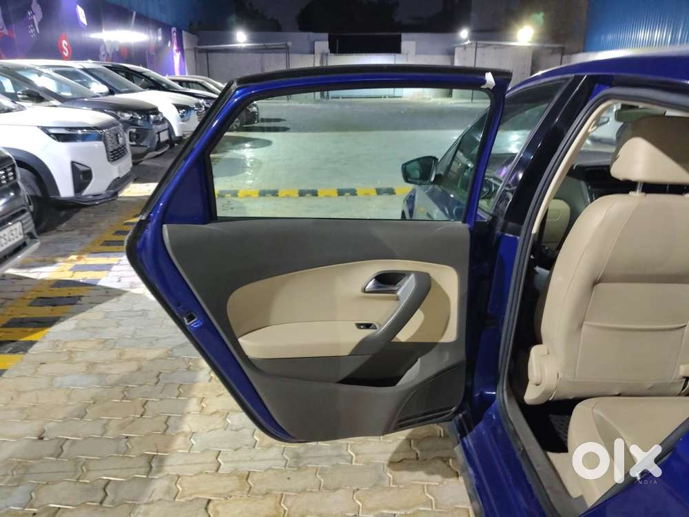 Volkswagen Vento 2010-2013 Petrol Highline At, 2021, Petrol