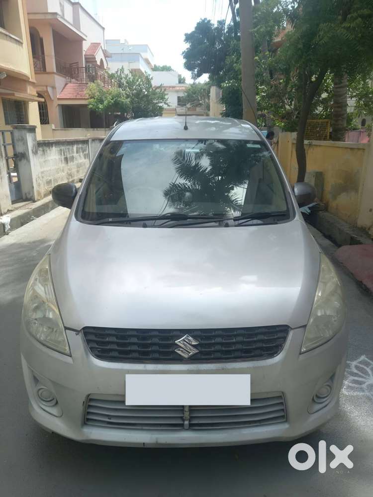2015 Maruti Suzuki Ertiga Lxi Petrol 7 Seater &ndash; 1.03 Lakh Km