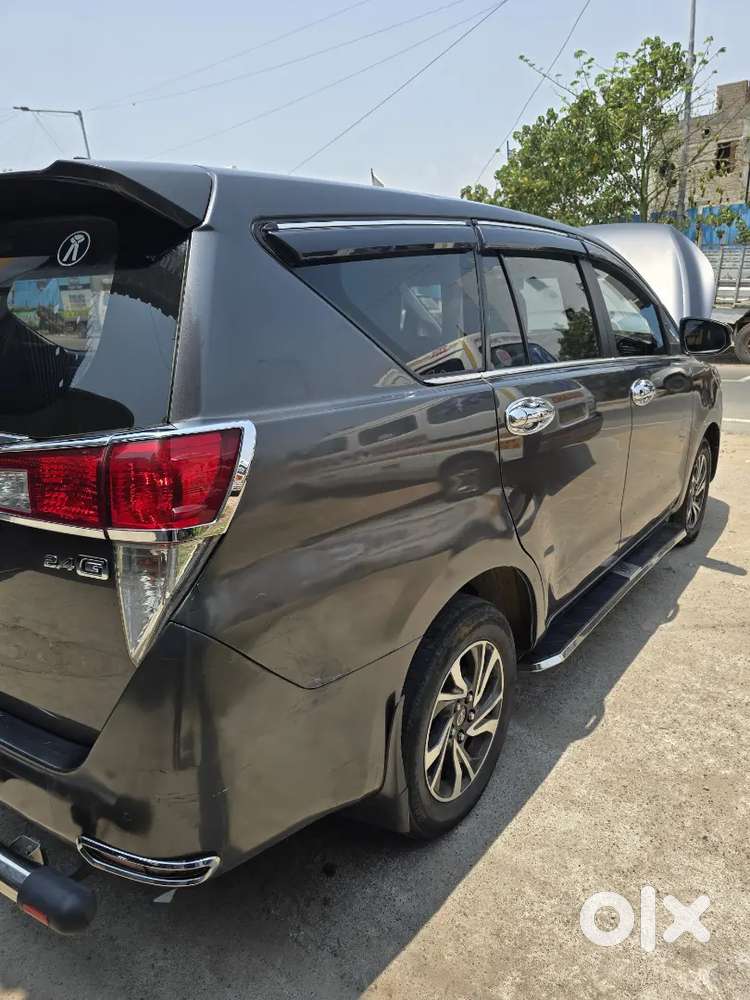 Toyota Innova Crysta 2021