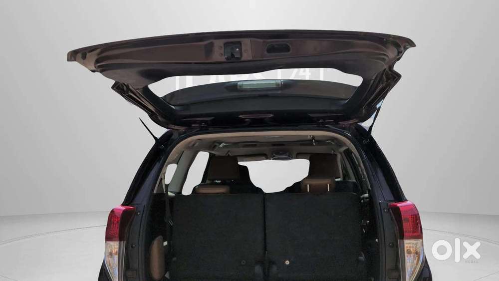 Toyota Innova Crysta 2.8 Zx At, 2019, Diesel