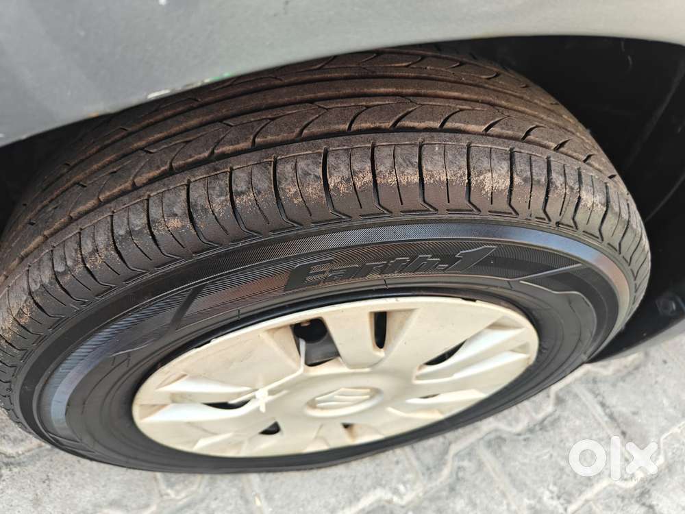 Maruti Suzuki Swift Vxi 1.2 Abs Bs-iv, 2014, Petrol