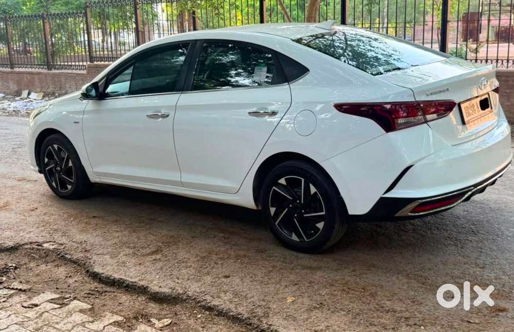 Hyundai Verna 2021 Diesel Well Maintained