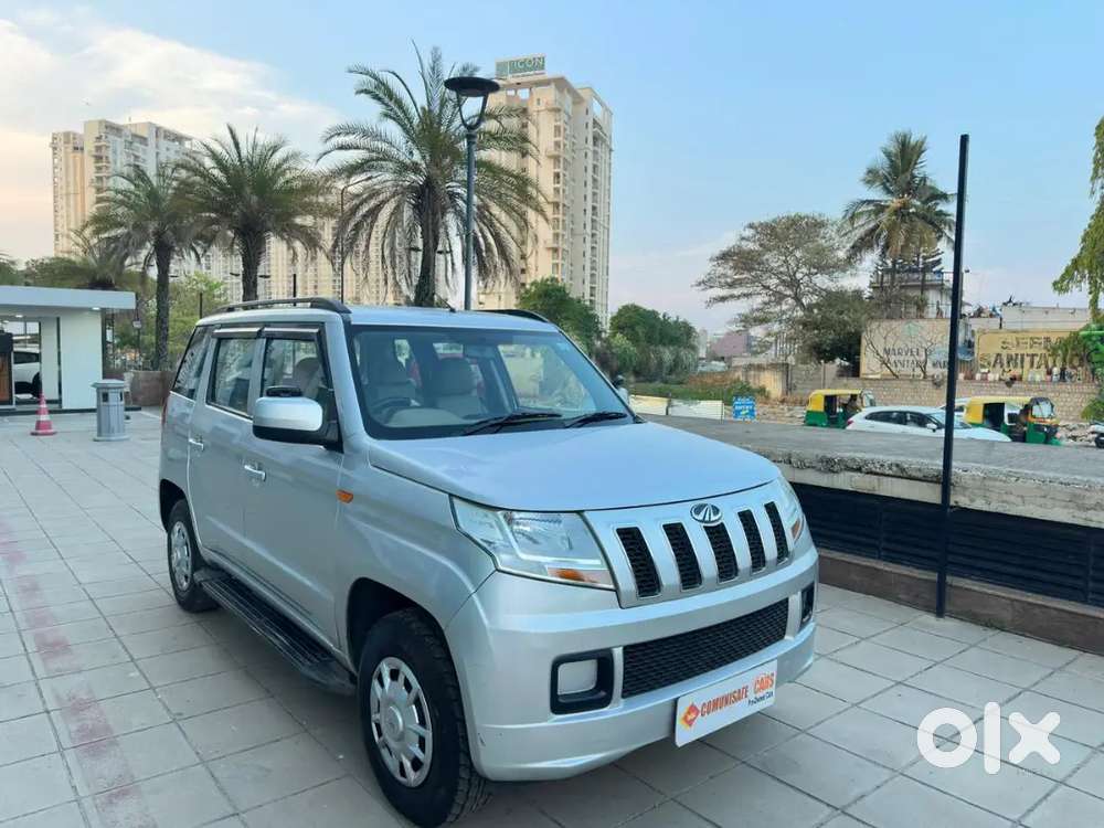 Mahindra Tuv300 T6 ( Diesel) Mt