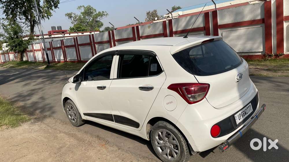 Hyundai Grand I10 2018 Diesel 60000 Km Driven