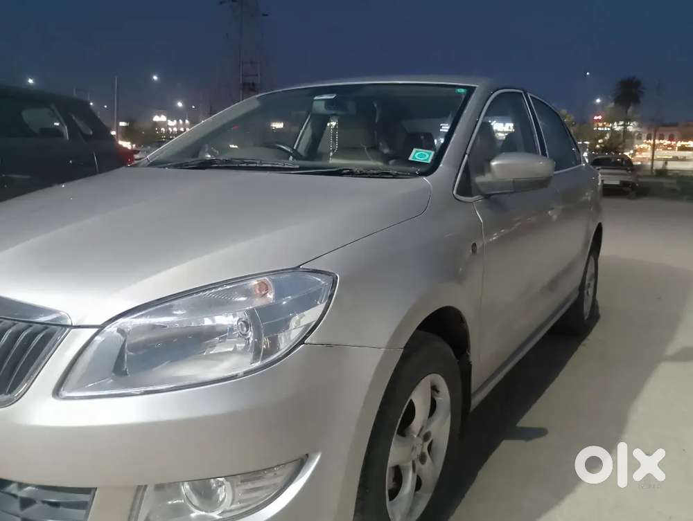 Skoda Rapid 2012 Diesel 90800 Km Driven