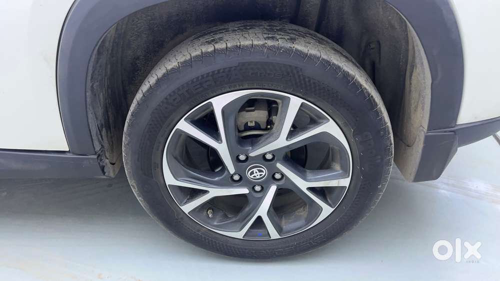 Toyota Urban Cruiser Hyryder V Hybrid Aero Edition, 2024, Cng & Hybr..