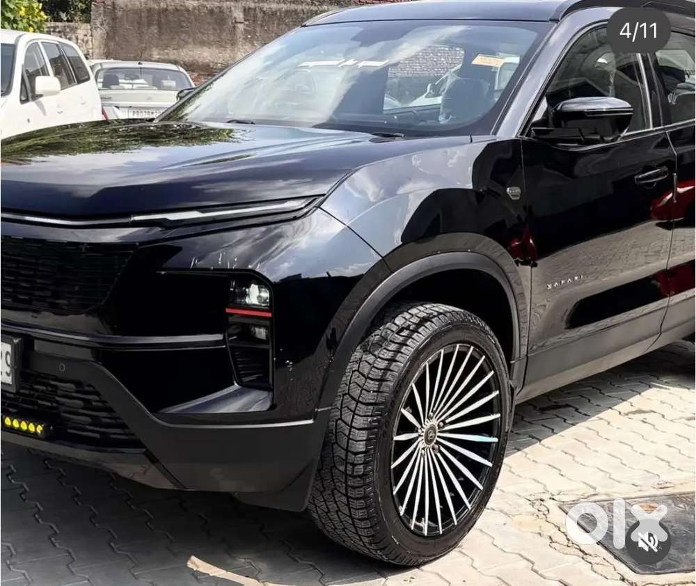 Tata Safari 2024 Diesel 27000 Km Driven