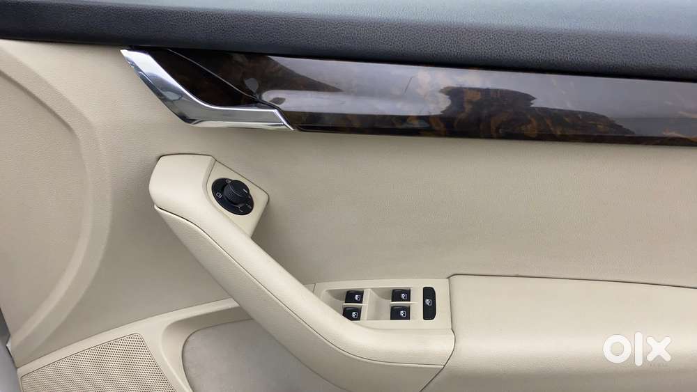 Skoda Octavia 1.8 Tsi At Style Plus, 2017, Petrol