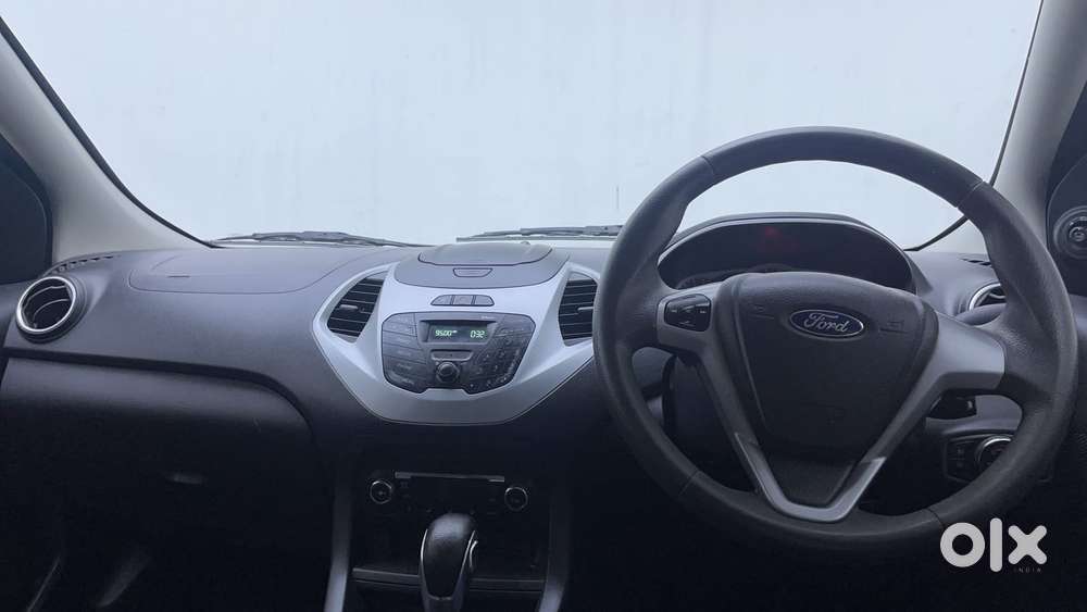 Ford Figo 1.5p Titanium At, 2015, Petrol