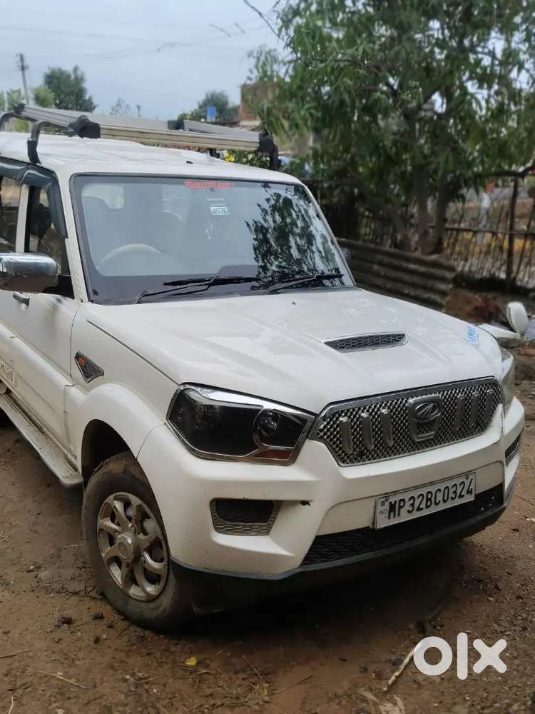 Mahindra Scorpio Diesel 2015 - Second Owner