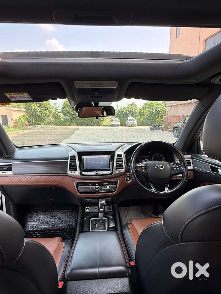 Mahindra Alturas G4 4wd At, 2019, Diesel