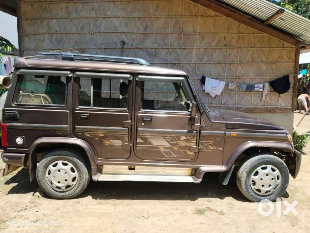Selling Mahindra Bolero 16model