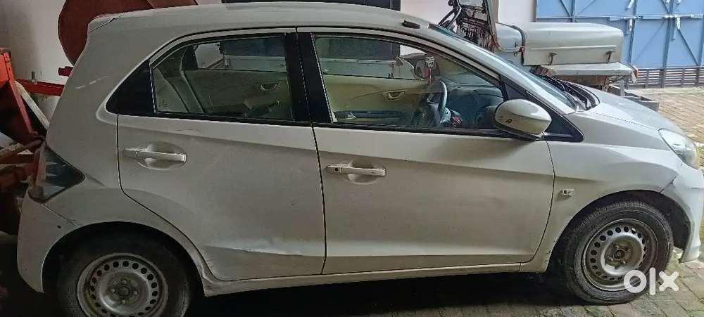 Best Condition H 50%tyre H Original Paint H Back Camera+ Display H