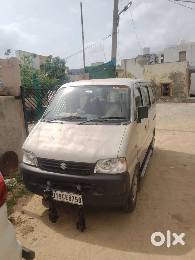 Maruti Suzuki Eeco 2016