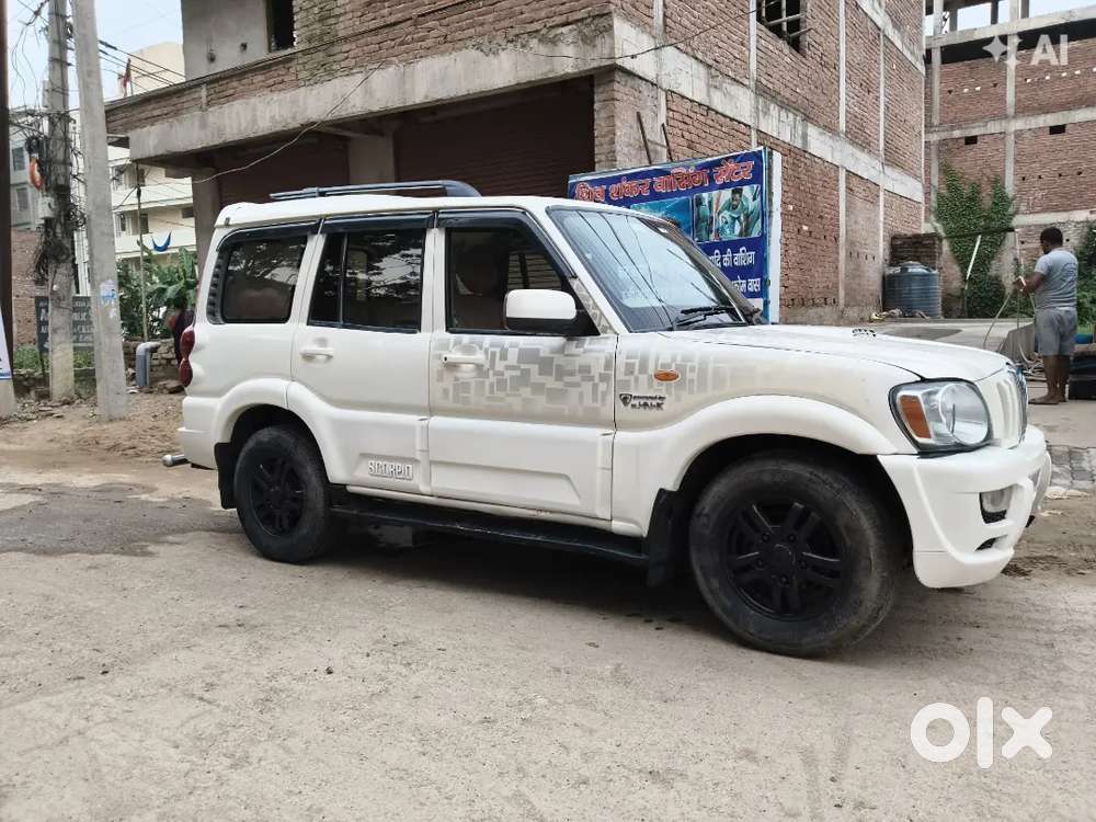 Mahindra Scorpio Vlx 2014