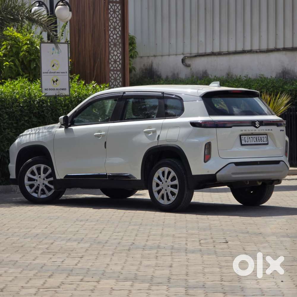 Maruti Suzuki Grand Vitara 1.5 Sigma Smart Hybrid, 2025, Petrol