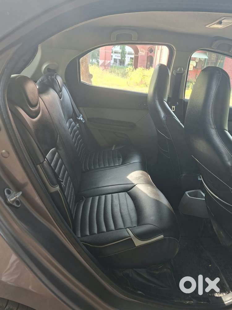 Tata Tiago 1.2 Revotron Xt, 2018, Petrol