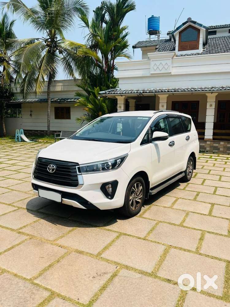 Toyota Innova Crysta 2022