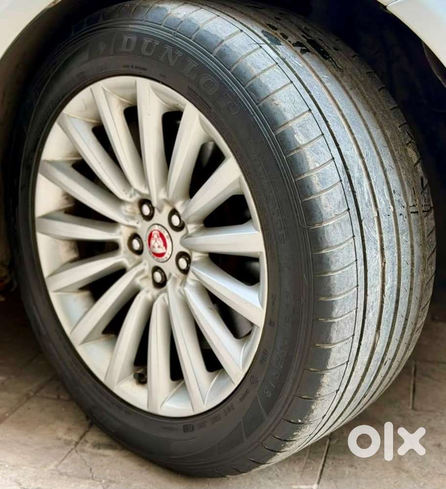 Jaguar Xj L 2.0 Petrol, 2017, Petrol