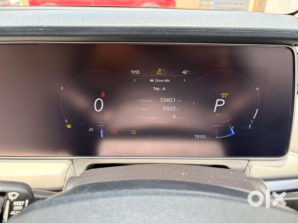 Mahindra Xuv700 2.2 Ax 7 Diesel Mt Luxury Pack Str, 2023, Diesel