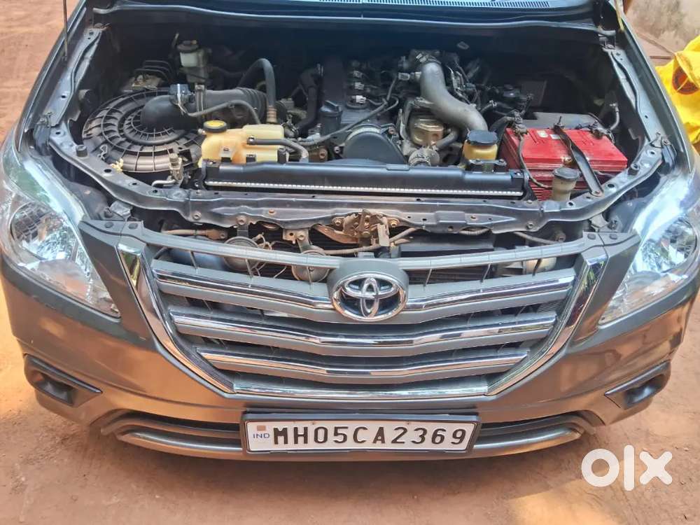 Toyota Innova 2014 Diesel Well Maintained