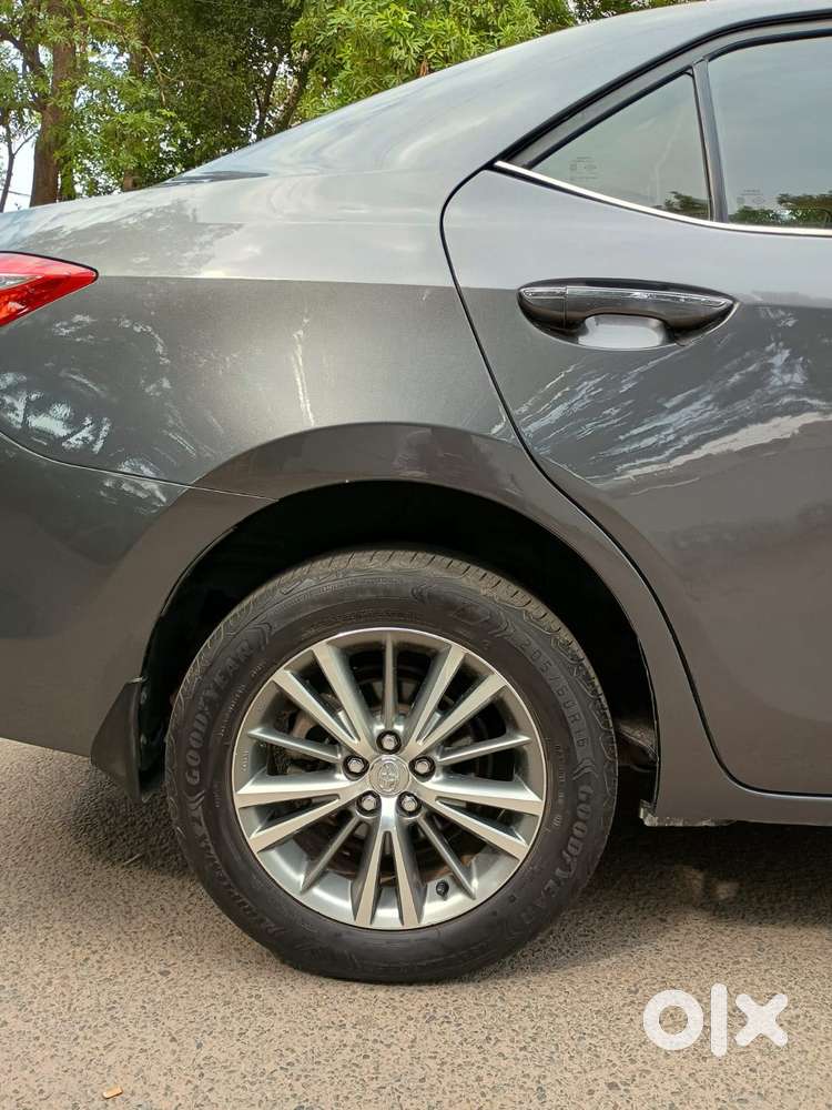 Toyota Corolla Altis Vl At, 2016, Petrol