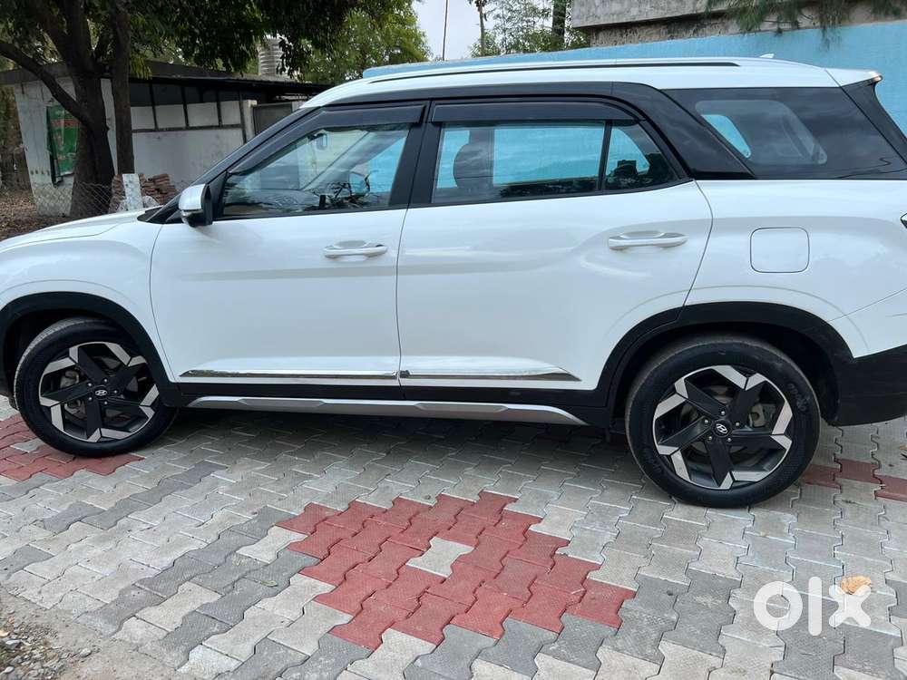 Hyundai Alcazar Platinum Signature Adventure Mt 7 Str, 2022, Diesel