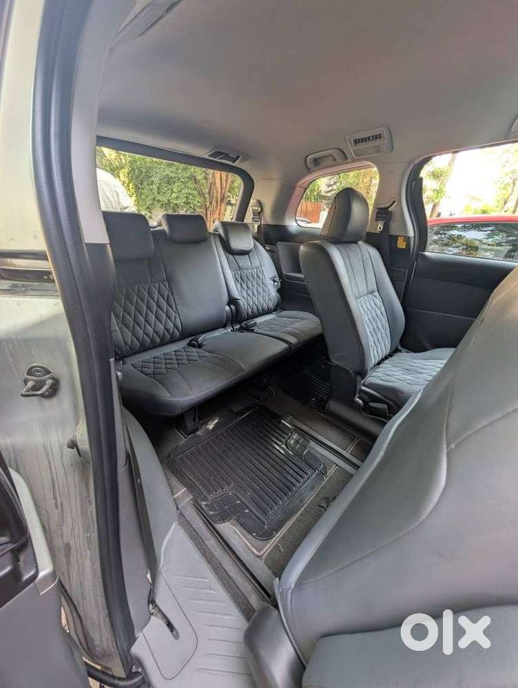 Toyota Previa Base, 2022, Petrol