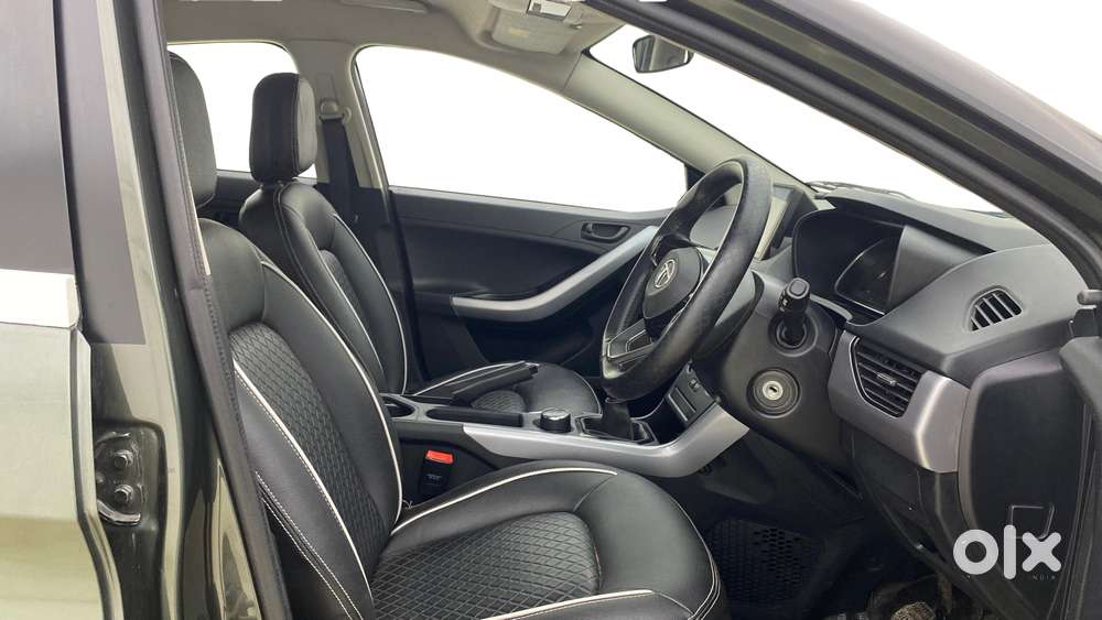 Tata Nexon 1.2 Revotron Xe, 2020, Petrol