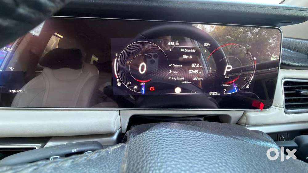 Mahindra Ax7 Luxury Pack Diesel
