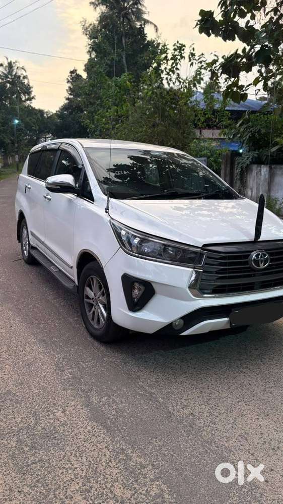 Toyota Innova Crysta 2017