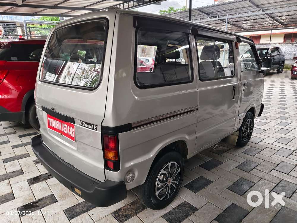 Maruti Suzuki Omni Mpi Std Bsiv, 2012, Petrol