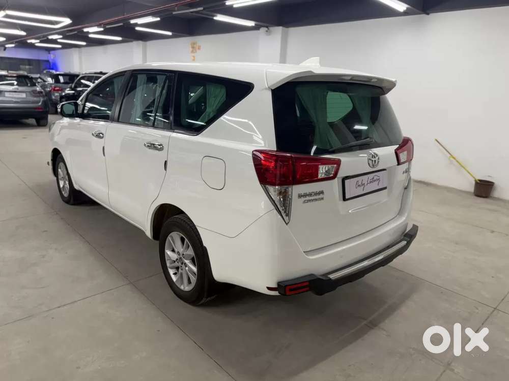 Toyota Innova Crysta 2.8 Gx At 7 Str, 2016, Diesel