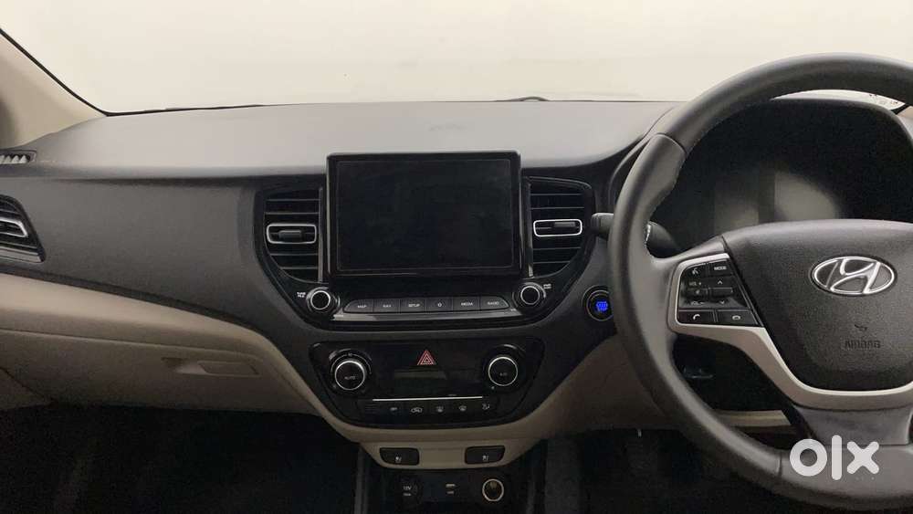 Hyundai Verna 1.5 Mpi Mt Sx (o), 2022, Petrol