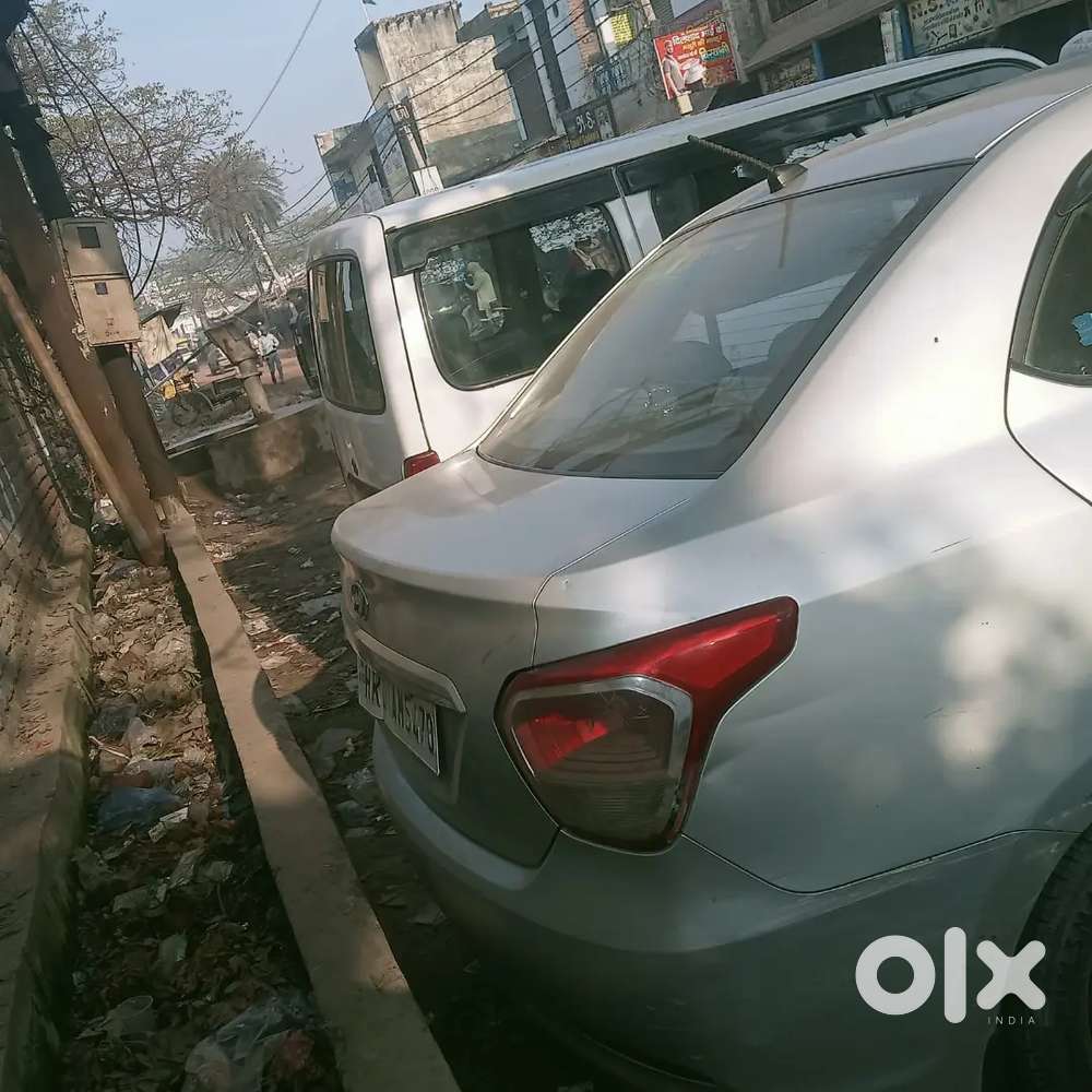 Hyundai Xcent 2016 Model Year Petrol Car