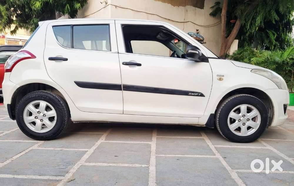 Maruti Suzuki Swift Xdi, 2014, Diesel
