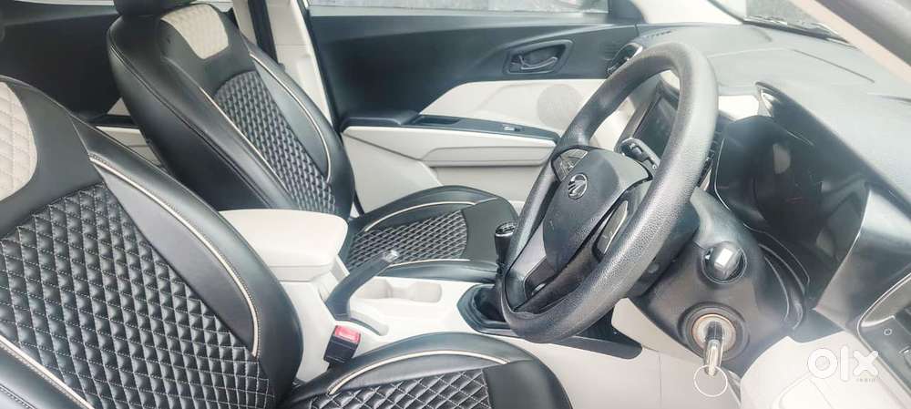 Mahindra Xuv300 W6, 2019, Petrol