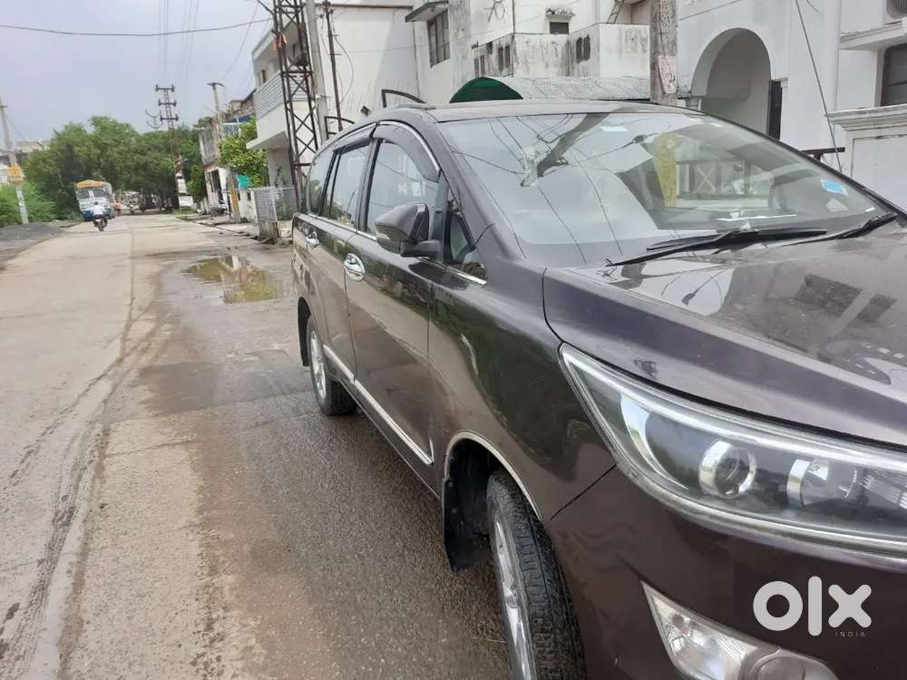 Toyota Innova Crysta 2017 Diesel Manual