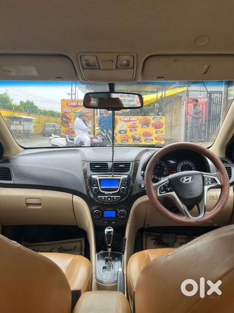 Hyundai Fluidic Verna 2011