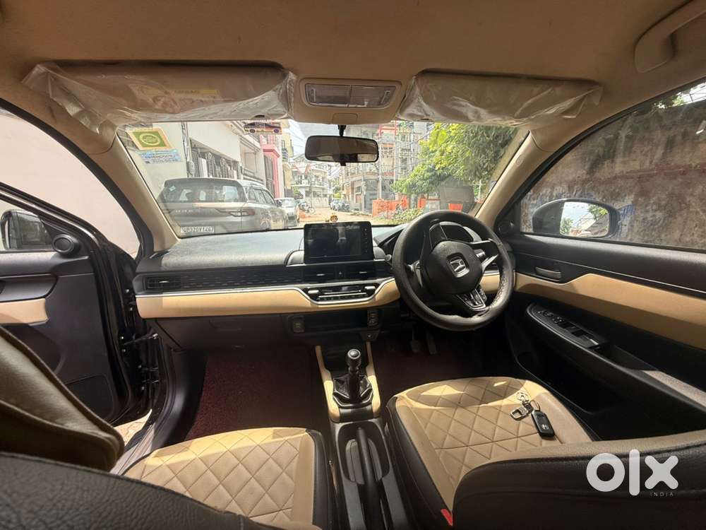 Honda Amaze Petrol 2025