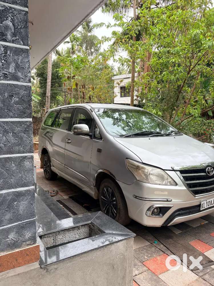 Innova 7 Seater