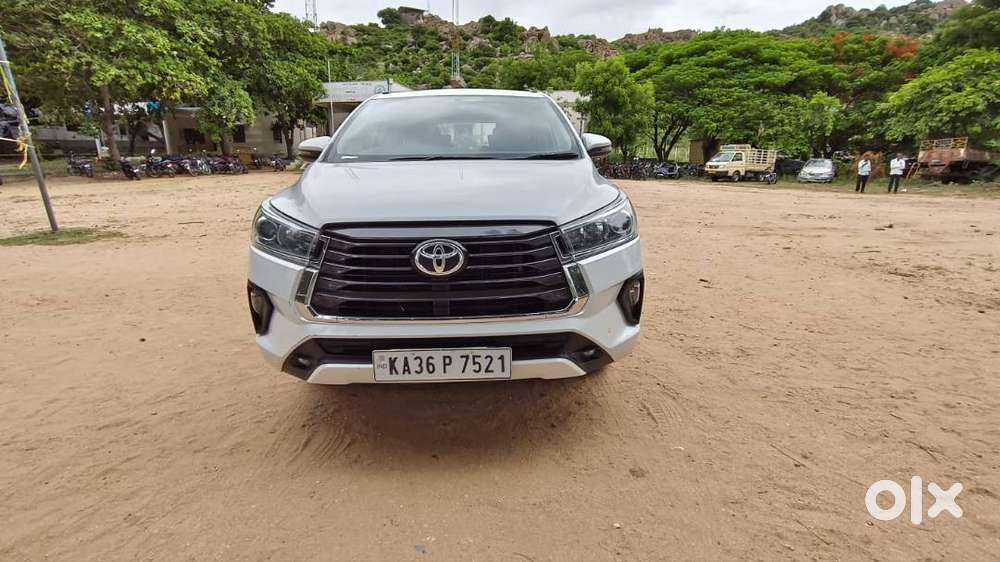 Toyota Innova Crysta