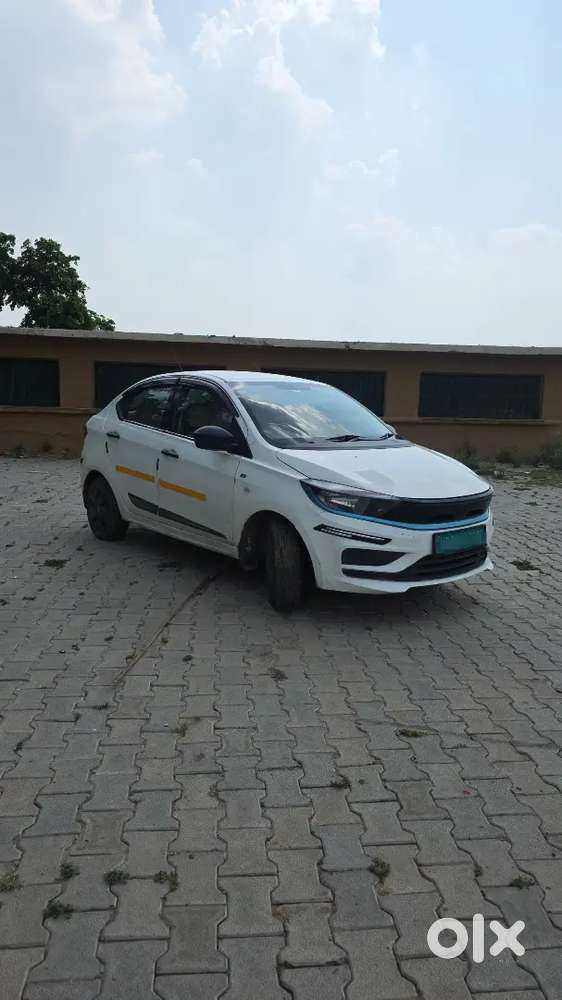 Tata XPRESS-T EV XM Plus, 2022 Model - Photo 3