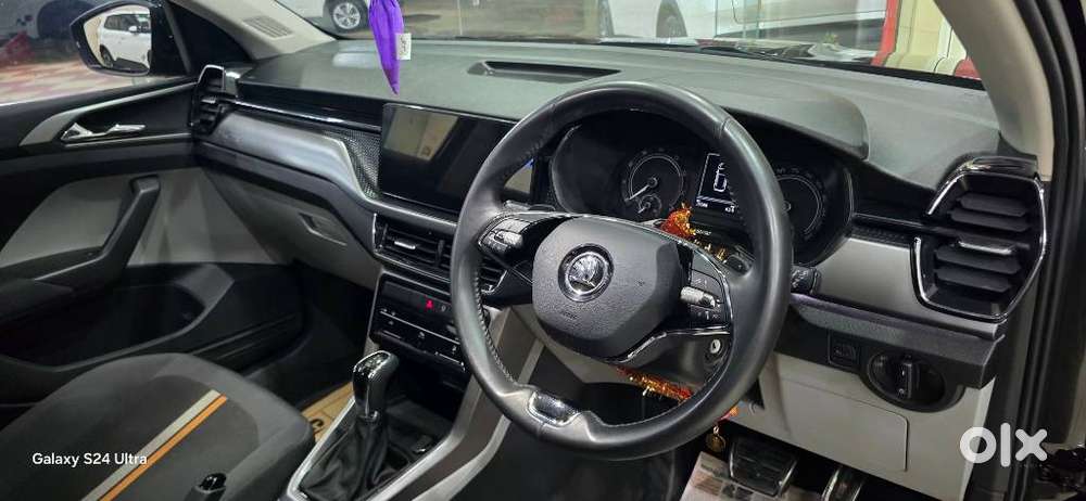 Skoda Kushaq 1.0 Tsi Style At, 2025, Petrol