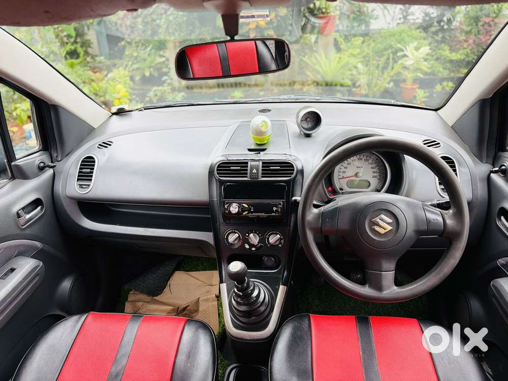 Maruti Suzuki Ritz Vxi, 2011, Petrol