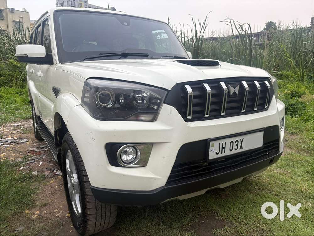 Mahindra Scorpio S9 Diesel 2019
