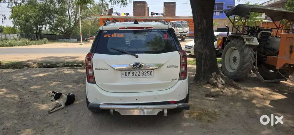 Mahindra Xuv500 2017 Diesel 130000 Km Driven